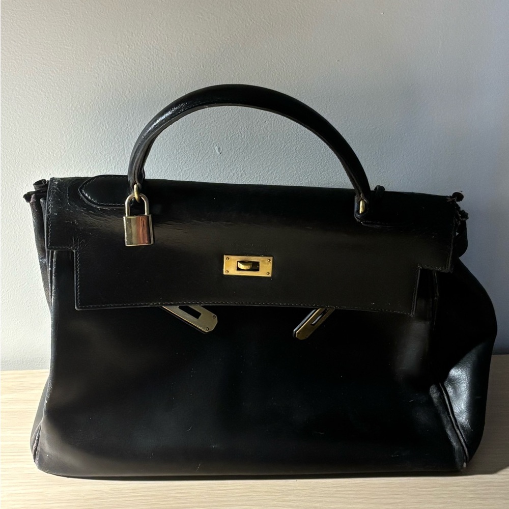 Hermes authentic Kelly 32 read description